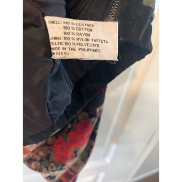 Vintage Brandon Thomas, patchwork bomber jacket. 80s. Leather. Woman’s size S. - Picture 3 of 14